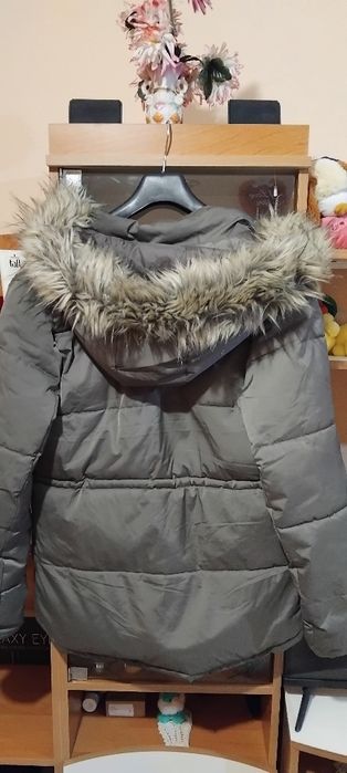 Продавам дамска шубичка