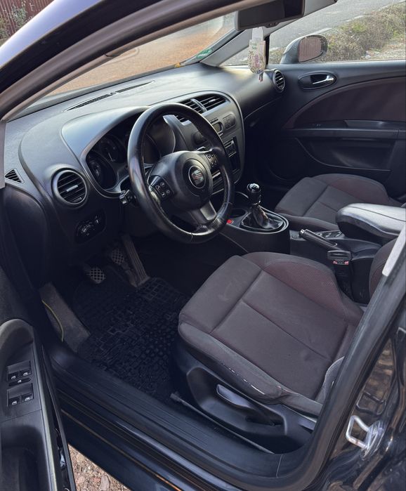 Vând Seat LEON 2.0 TDI 170 CP Xenon 6 trepte