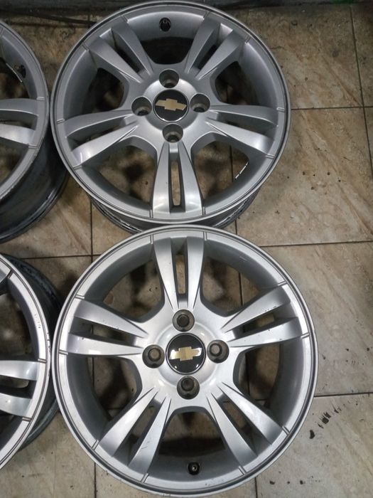 Diska sotiladi Nexia 3 Orginal Gm R15