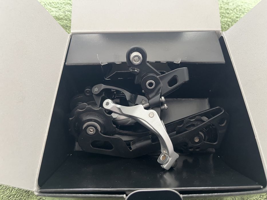 Заден дерайльор SHIMANO
