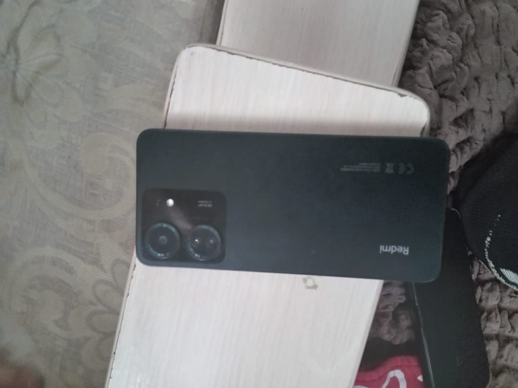 Redmi 13c  256гб