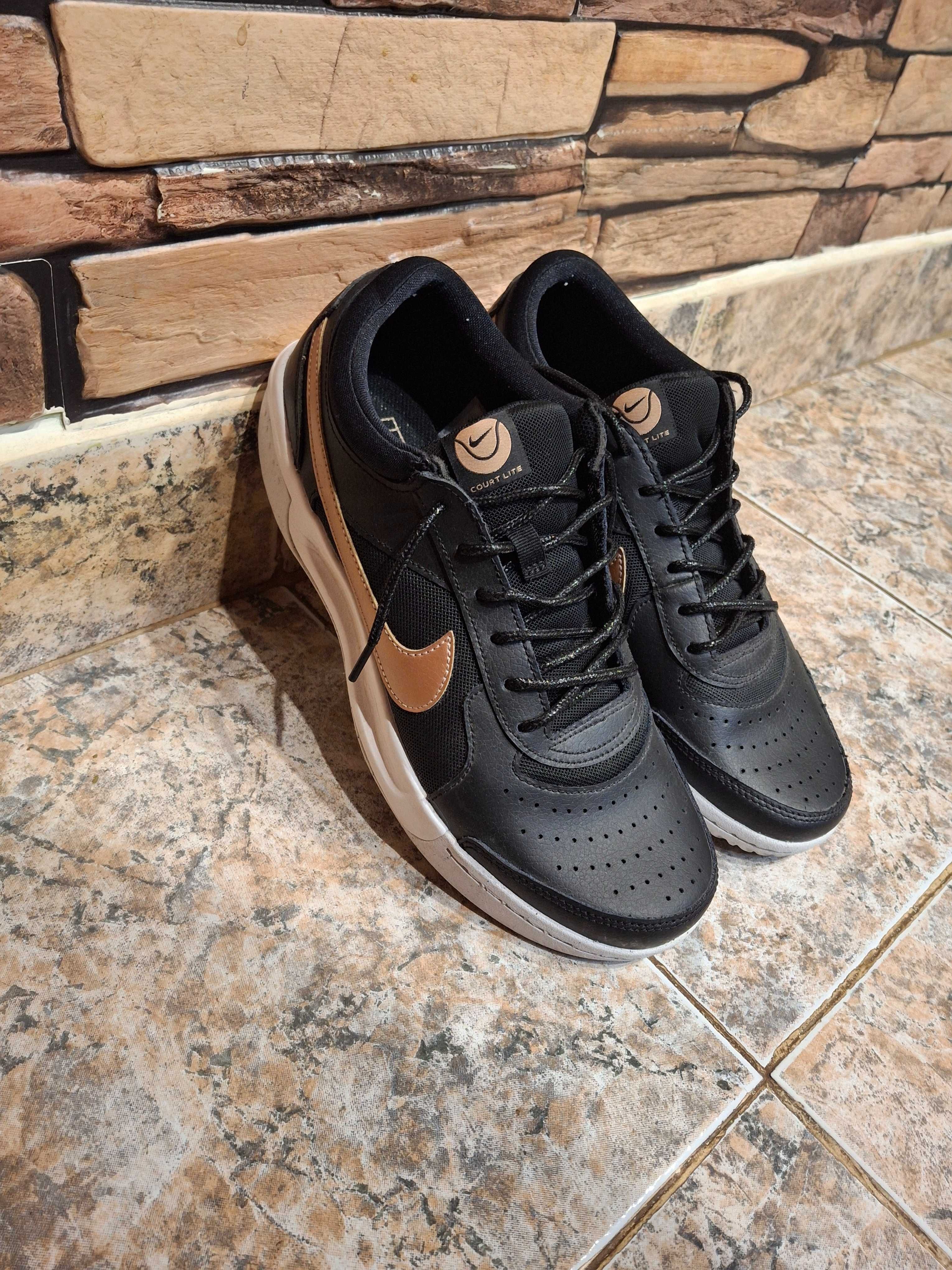 Нови маратонки Nike