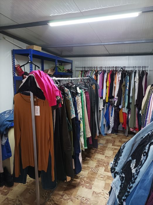 Haine second-hand de vînzare