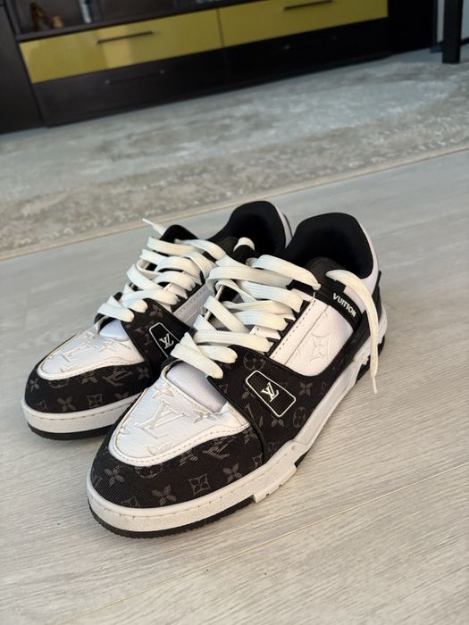 Louis Vuitton trainers