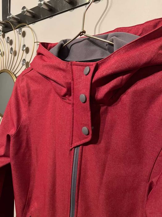 Дамско софтшел яке O'NEILL с качулка