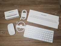 Apple Magic Mouse 3 + Magic Keyboard.