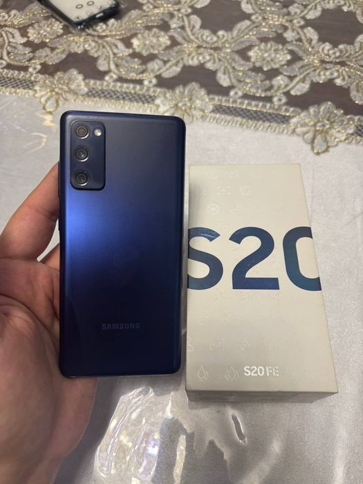 Samsung Galaxy S20 FE 8/128GB Blue Igravoy Flagman Karobka Yaxshi Zor