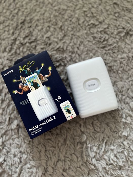 Компактный фотопринтер Fujifilm INSTAX MINI LINK 2 белый
