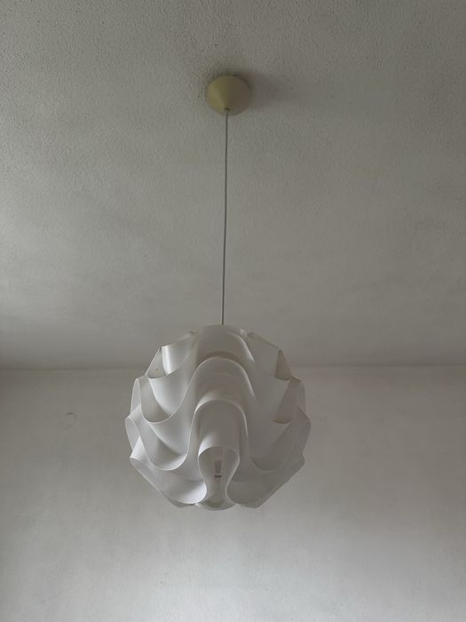 Vand lustra cu abajur