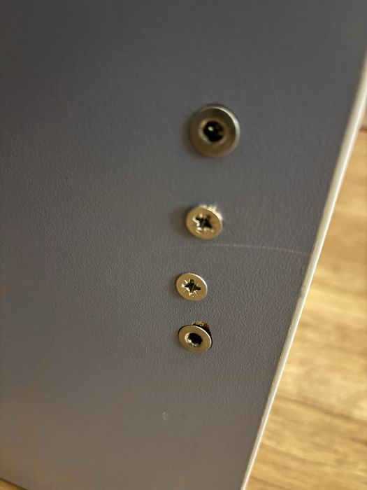 Продавам кошара