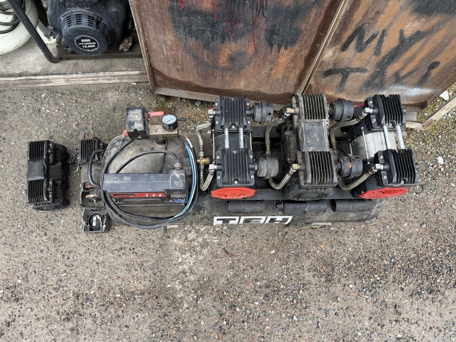 * TEH 3 моторный 100 литровый бесшумный воздушный компрессор