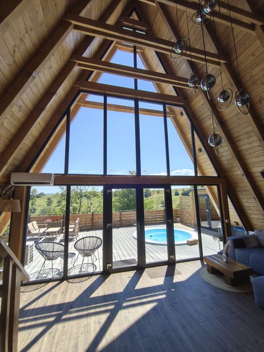 Cabana de inchiriat #BellaVista Chalet #A frame ,piscina,sauna