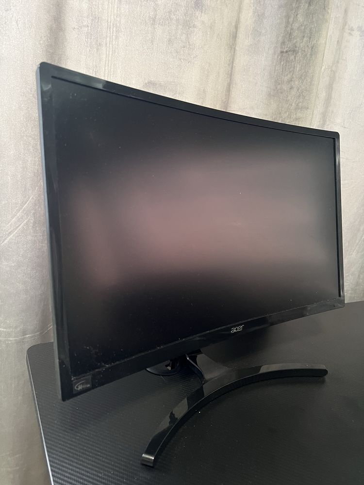 Монитор Acer curve 23.6 инча