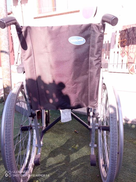 Инвалидна количка – много запазена!