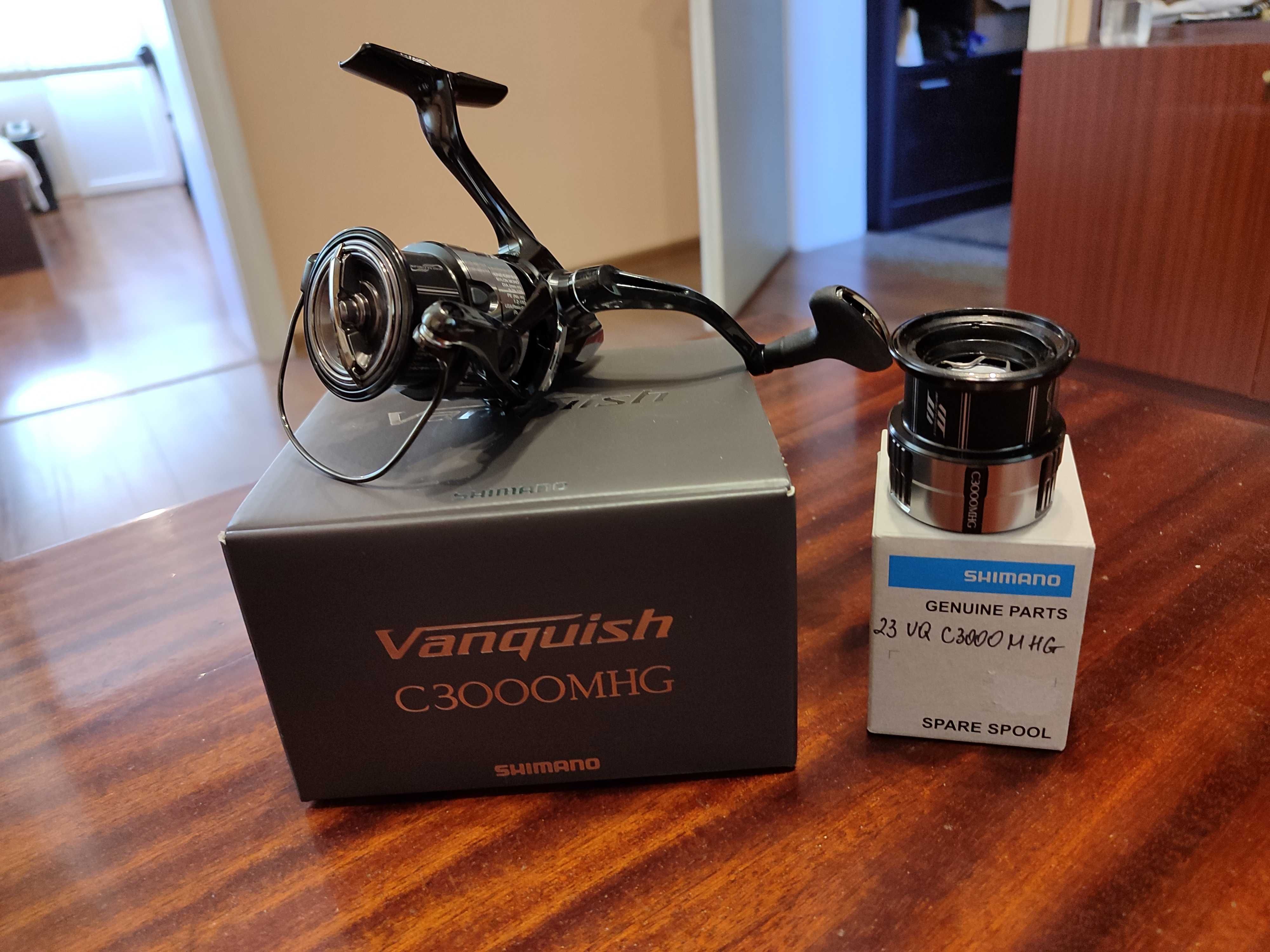 Макара Shimano 23 Vanquish C3000MHG+шпула Shimano Vanquish C3000MHG.