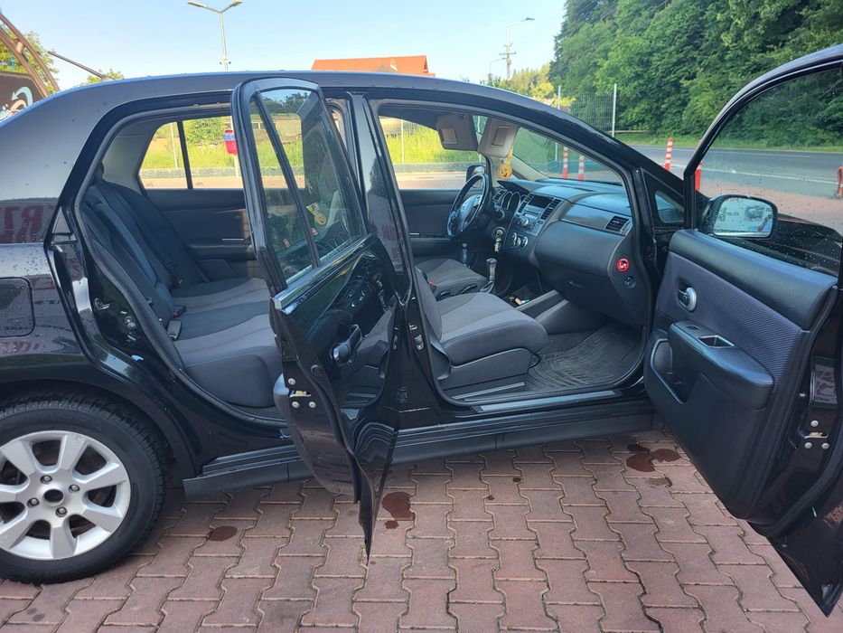 Nissan Tiida 1.6