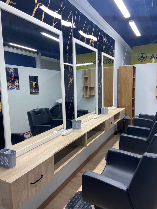 Продаётся готовый бизнес — барбершоп в самом центре столицы!