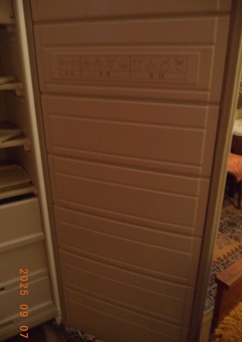 Фризер SNAIGE 122