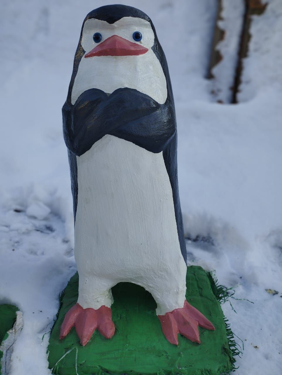 Садовые Скульптуры Гномов и Пингвинов