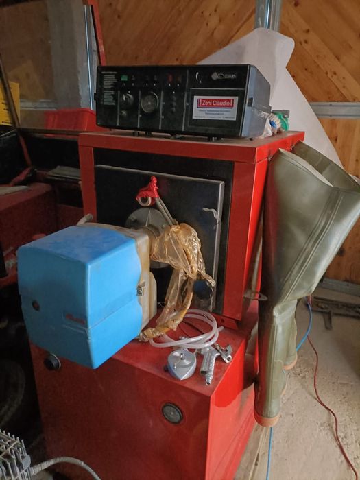 Centrală lemn și motorină