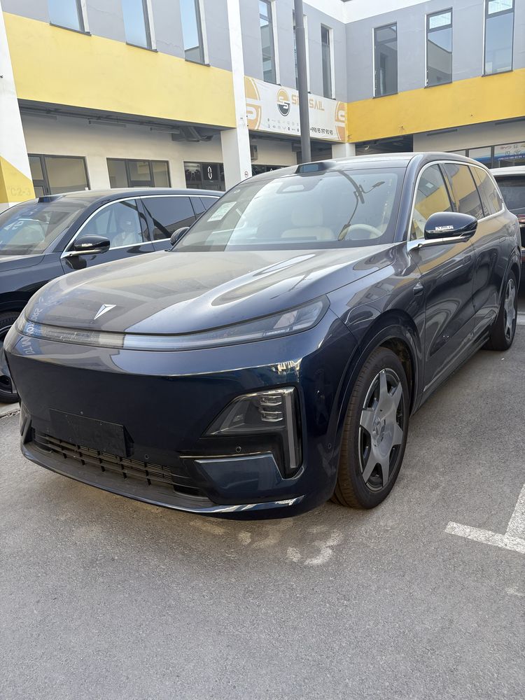 Deepal S09 flagship