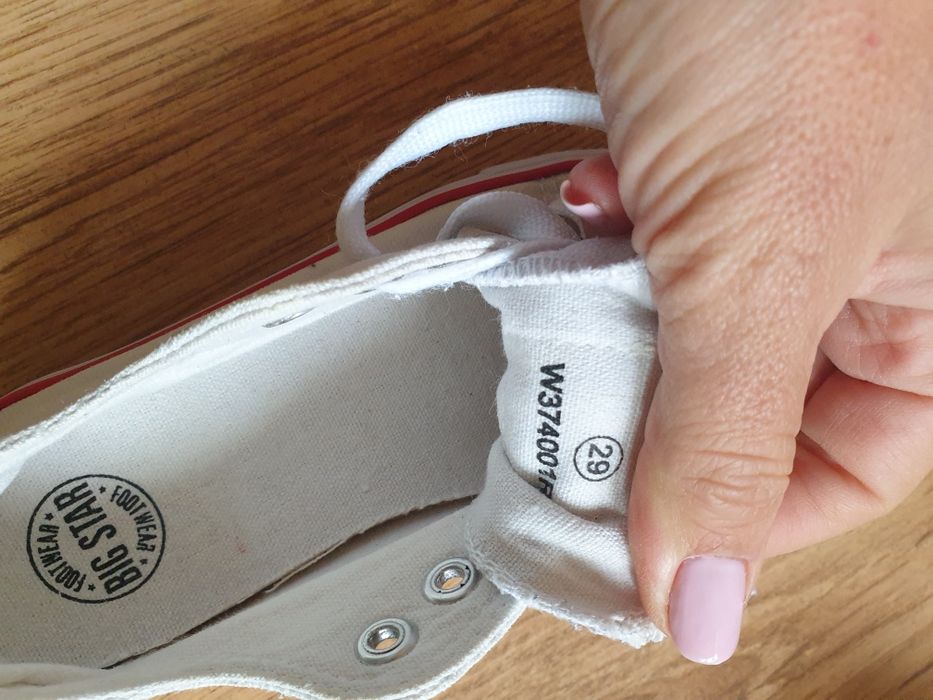 Детски кецове и обувки