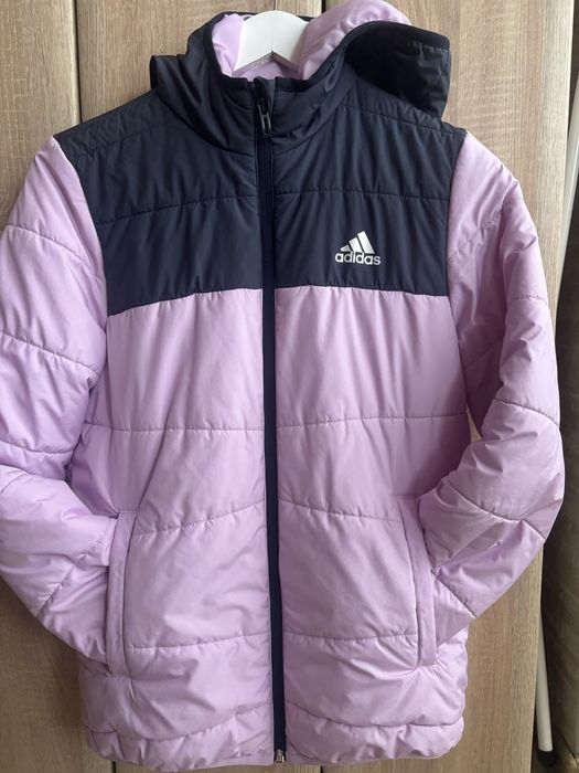 Яке за момиче Адидас размер 11-12 години