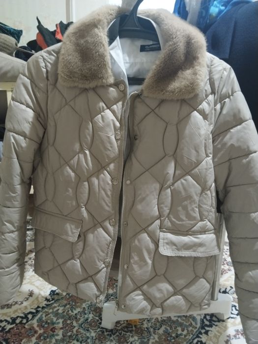 Продам куртку шикарную