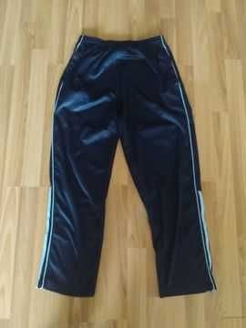 Спортен анцунг като нов (М)