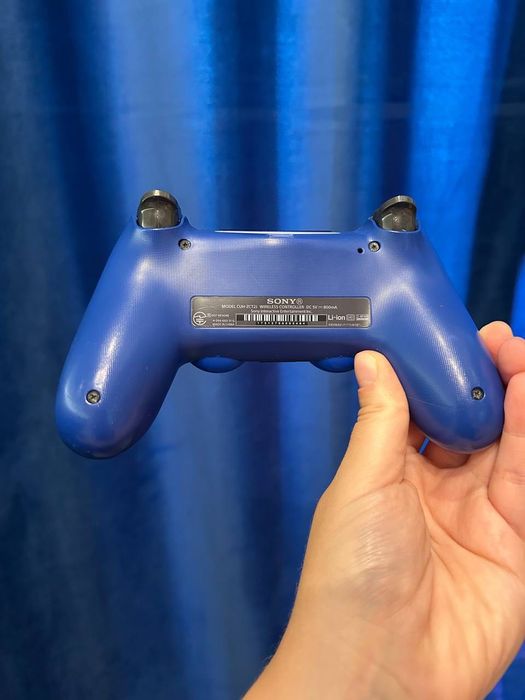 Controllere maneta PS4 DualShock 4