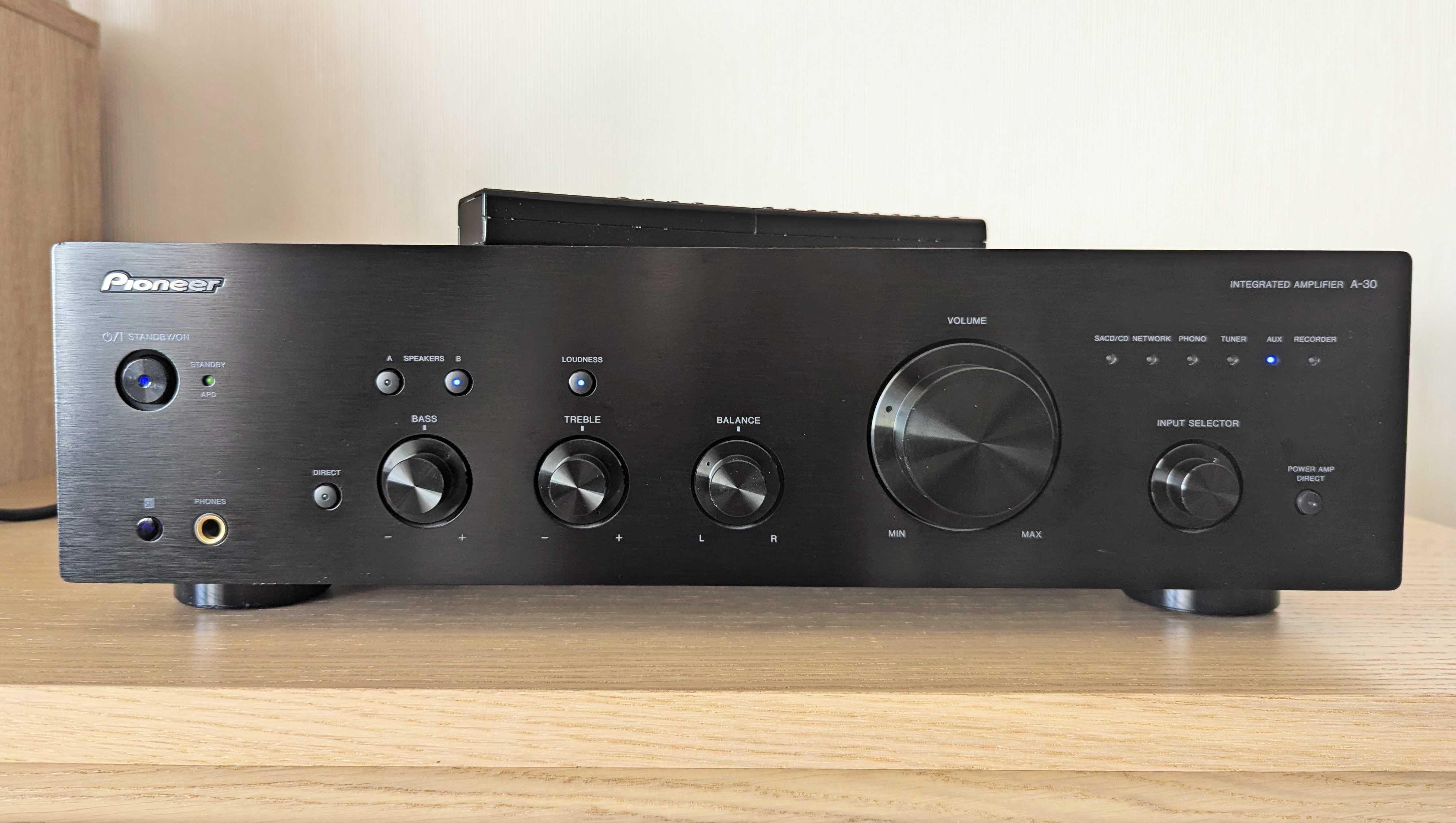 Усилвател Pioneer A-30