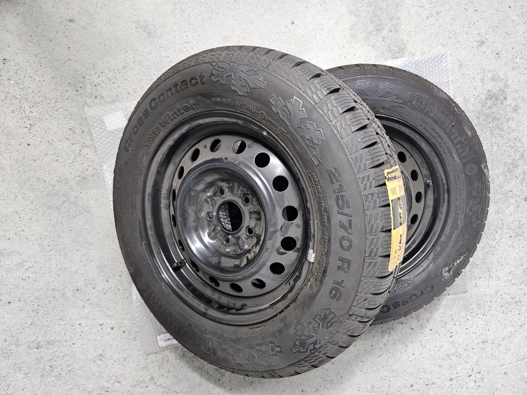 Continental Conti CrossContact Winter215/70/16