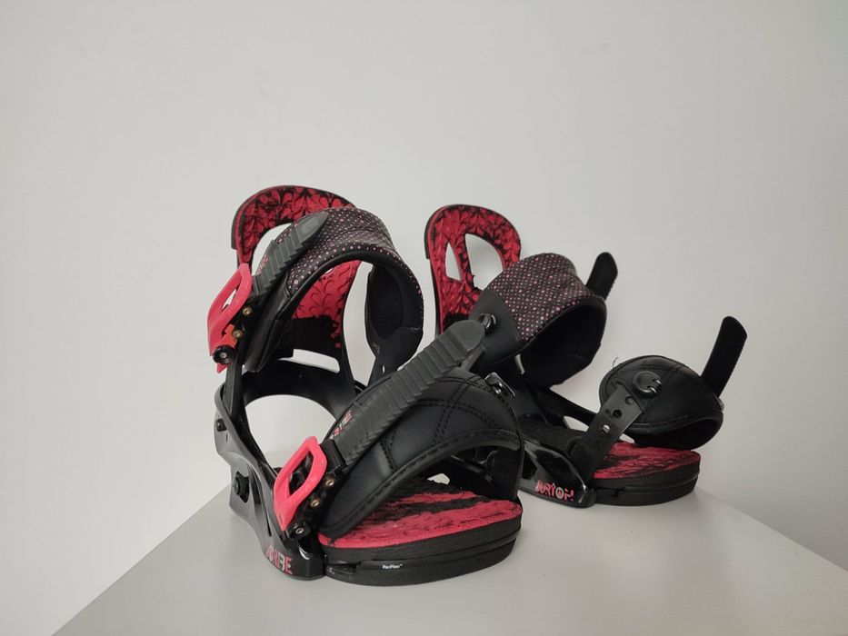 Legături snowboard Burton