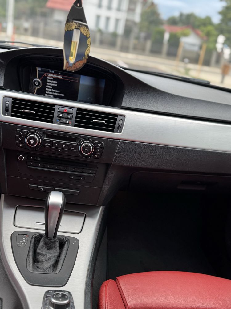 BMW E92 330D Facelift/M Paket/Bi-Xenon Automat