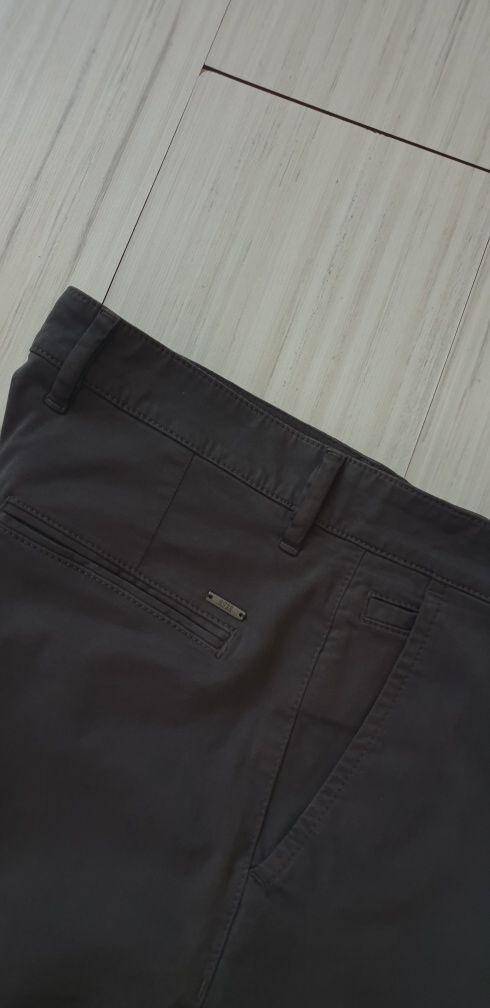 Hugo Boss Schino Slim Fit Mens Size 33/30 НОВО! ОРИГИНАЛ!  Панталон!