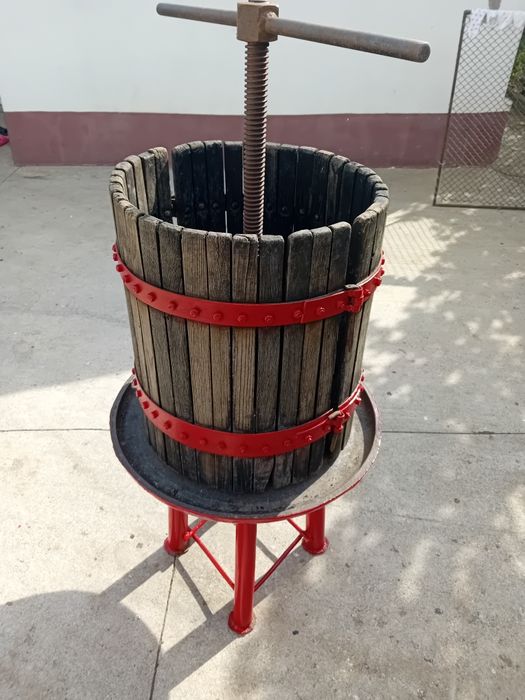 Storcator de vin