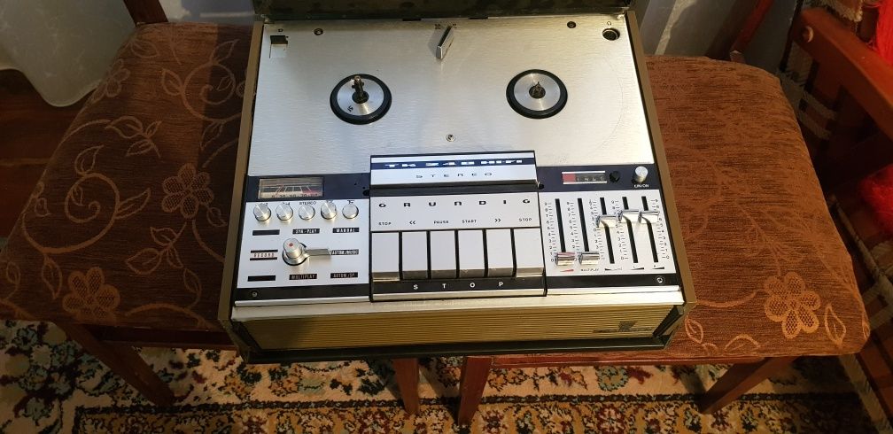 Uher , Grundig,  Telefunken