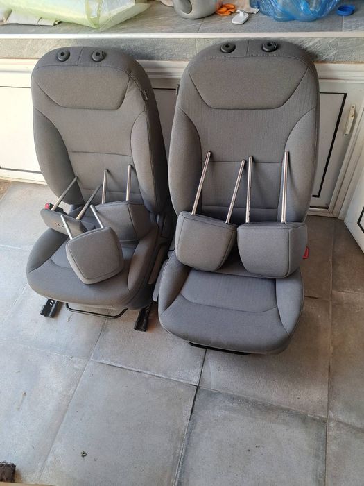 Седалки Hyundai Ionig 2021