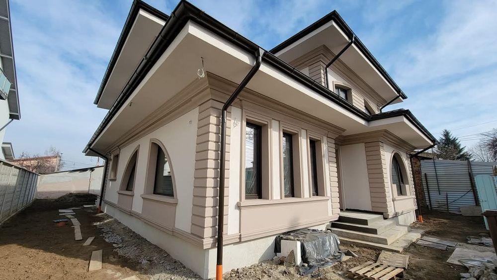 Amenajari interioare și exterioare