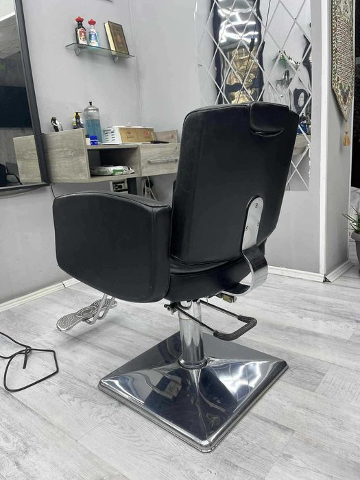 3 scaune de frizerie