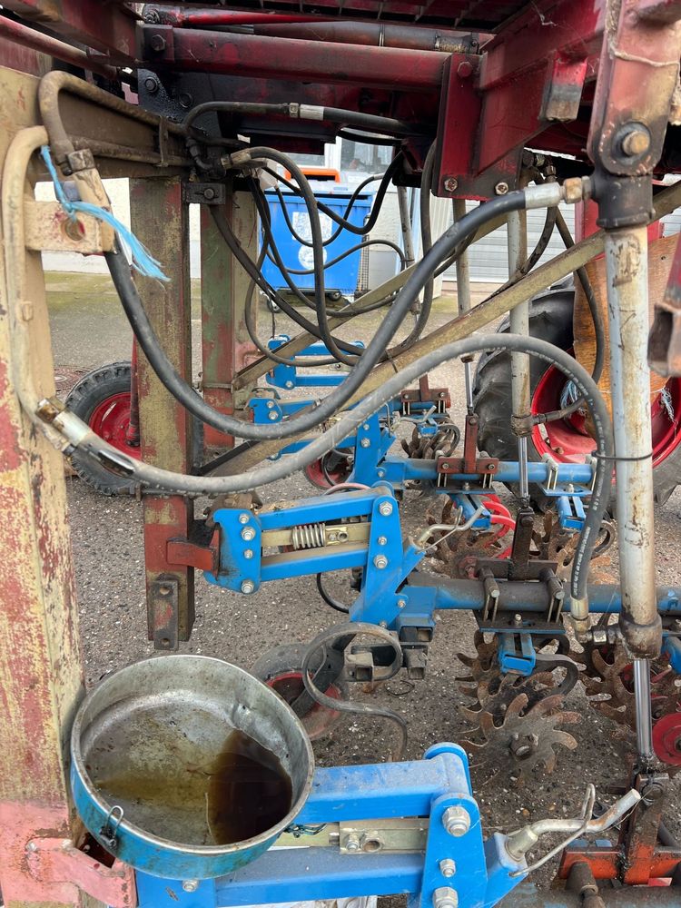Tractor UTB 445 Legumicol Export