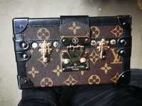 Дамска чанта Louis Vuitton