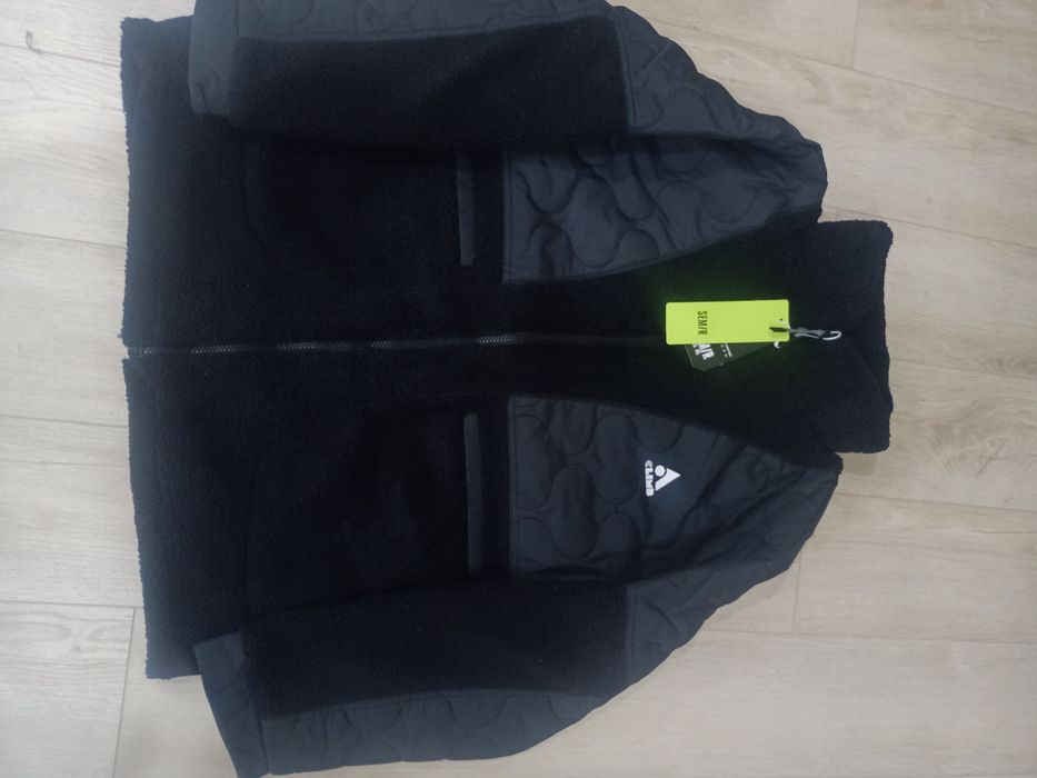 Мужская куртка на весну -9000 тенге