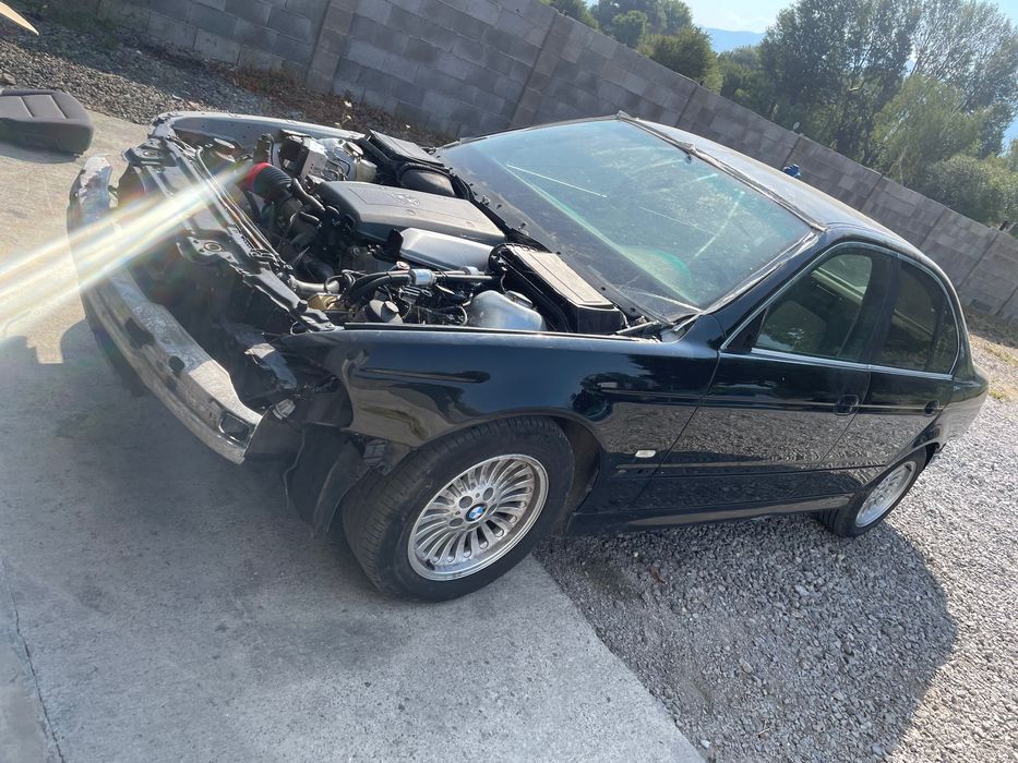 BMW 540 V8 286к.с M62B44 на части