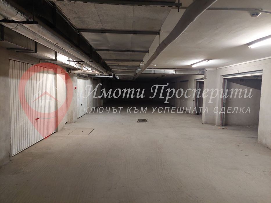 Гараж в София-Овча Купел 1 площ 17 цена 92
