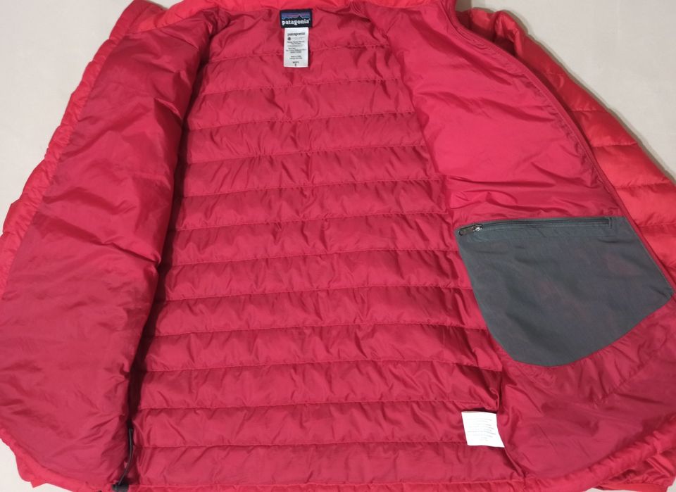 Patagonia мъжко пухено яке и Mont bell хибридно яке