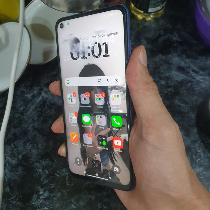 Телефон сотилади redmi note 9 64g