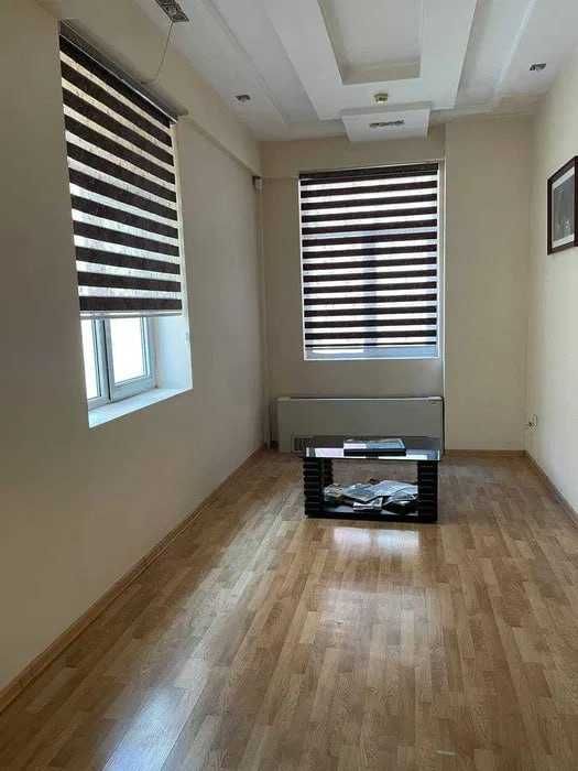 Офис в Мирабаде — 4-й этаж, 472 м², все включено Айбек