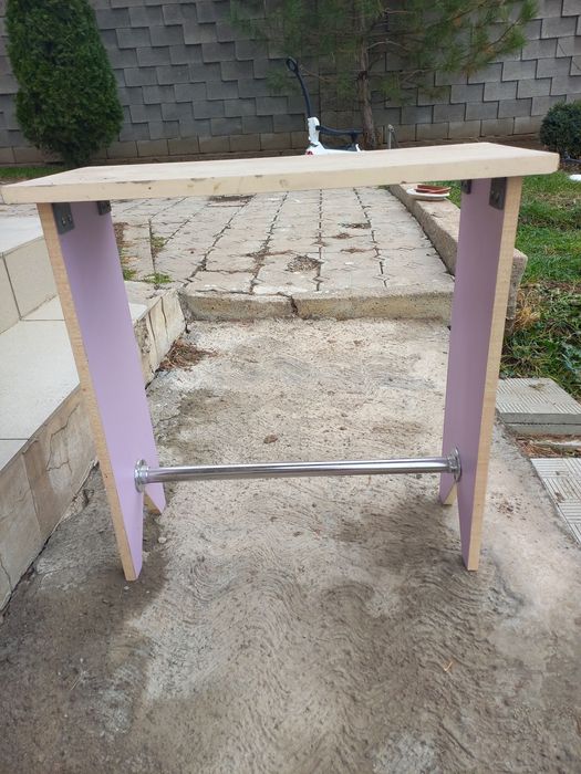 Продам полку деревянную