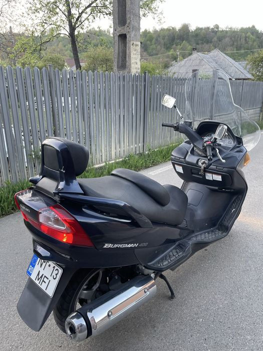 Suzuki burgma 400cm